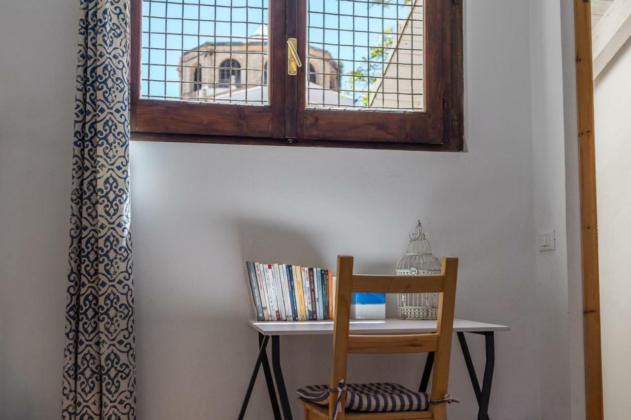 Bed And Book Giusino Bed and Breakfast Παλέρμο Εξωτερικό φωτογραφία