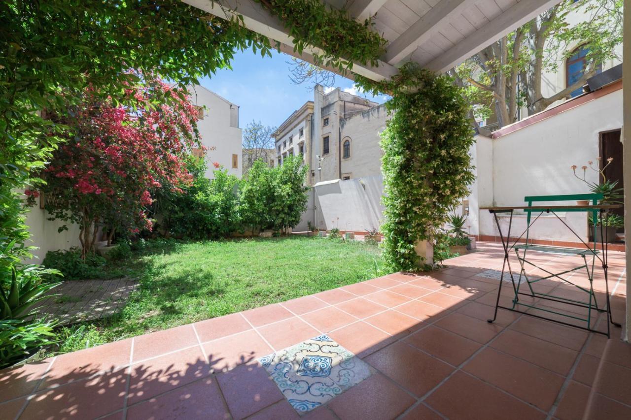 Bed And Book Giusino Bed and Breakfast Παλέρμο Εξωτερικό φωτογραφία
